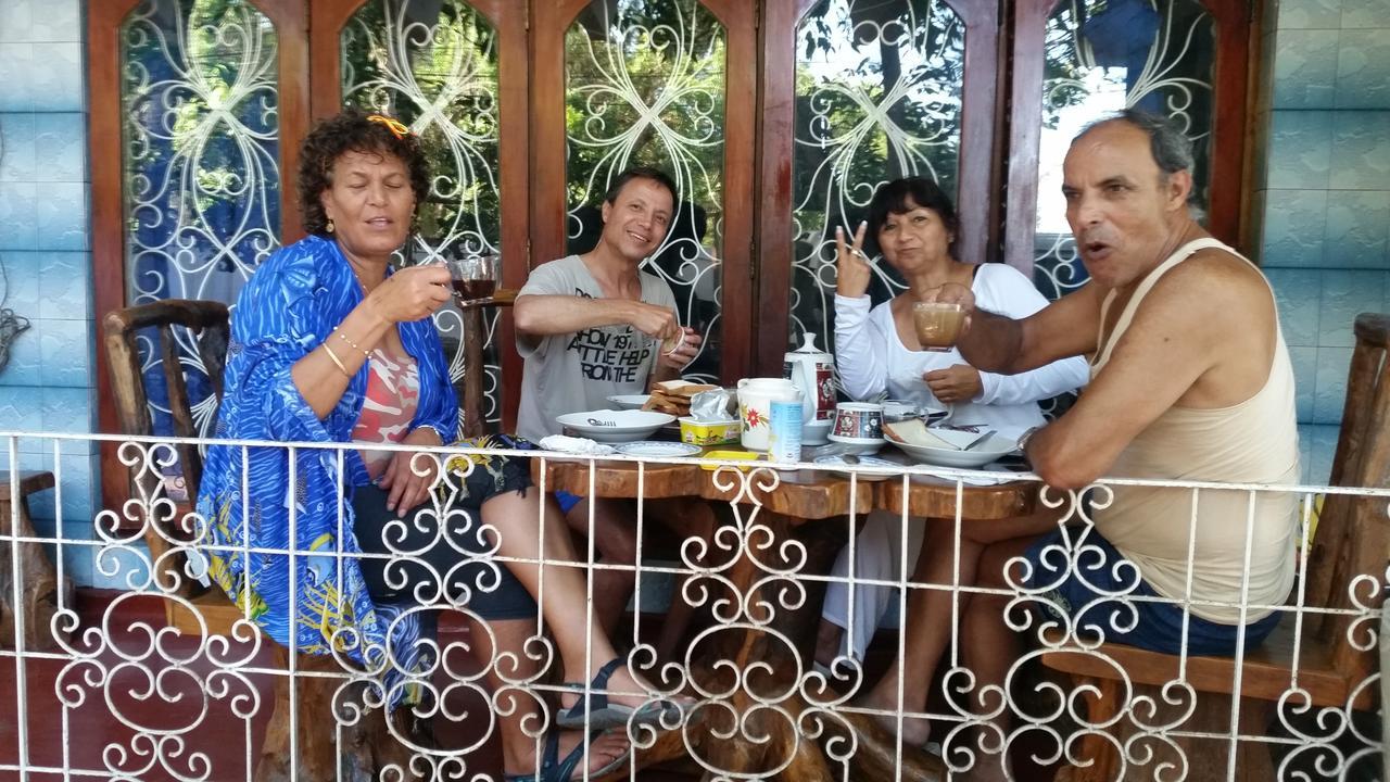 Selahn Inn Katunayaka Exterior foto